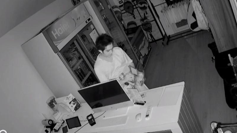Police pursue arrest warrant for Phuket burglar held in Phang Nga