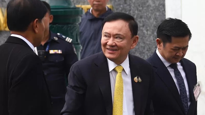 Thaksin ‘still eligible to seek royal pardon’