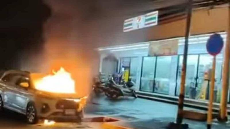 Second car fire in 10 days under investigation
