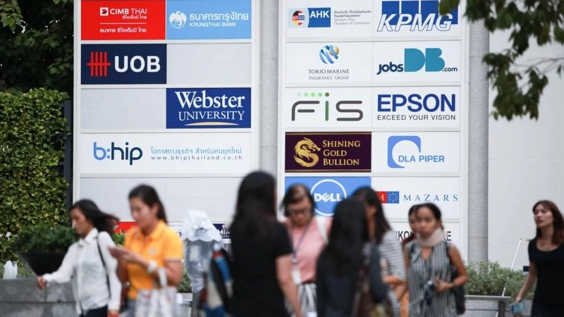 Thai wage growth slows amid sluggish economy