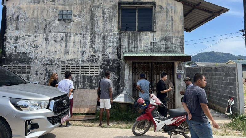 Drunken husband beats wife to death with broom