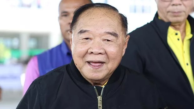 Prawit prepares to retire from politics after withdrawing as PM candidate