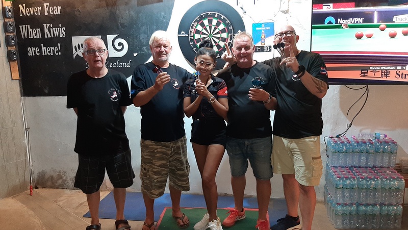 Doo Duck Inn wins Phuket Darts League
