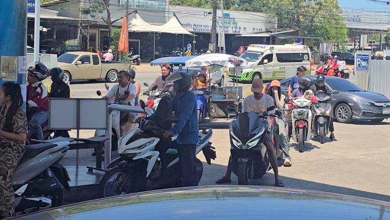 Phuket fuel rush amid fears of price hikes, shortages
