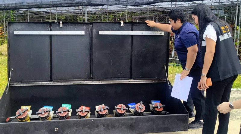Officials inspect Thalang petrol stations after fuel shortages