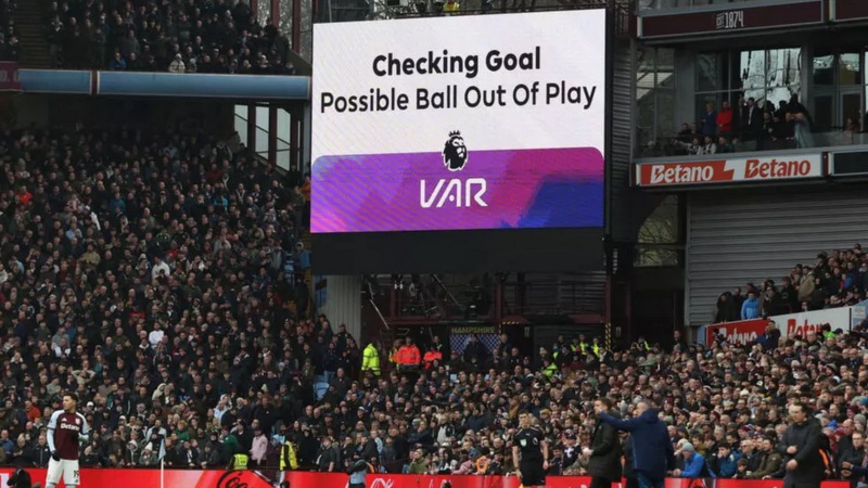 Premier League fans back call to scrap VAR