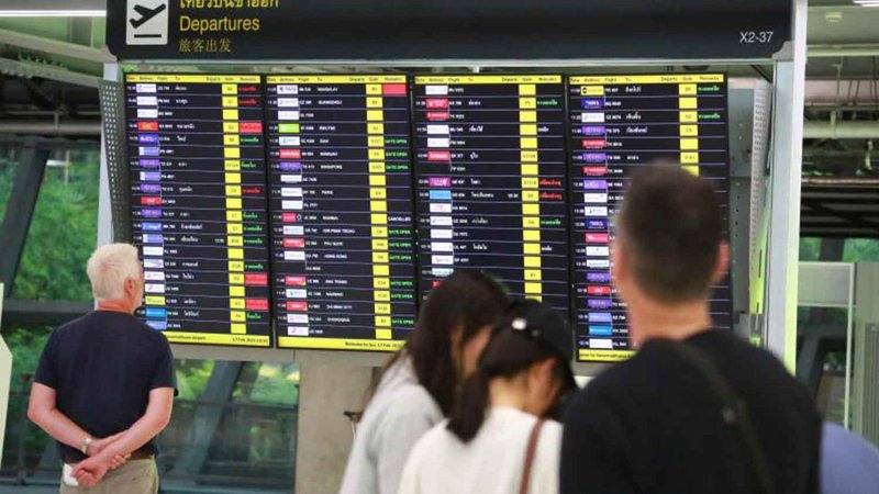 Airlines adjust operations amid ceasefire