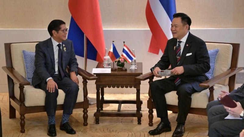 PM calls for cooperation and unity during Cebu summit trip