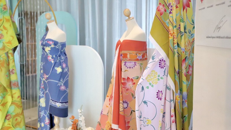 Phuket showcases new royal fabric designs