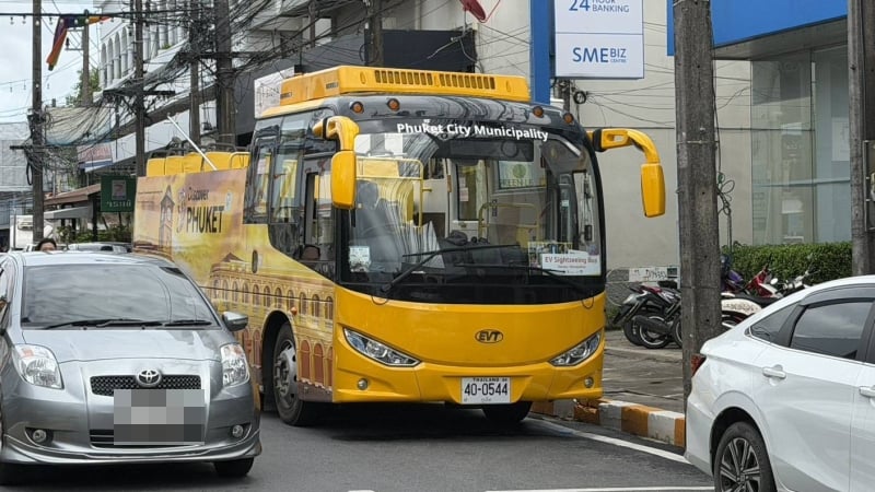 Four injured after crane snags open-top tour bus
