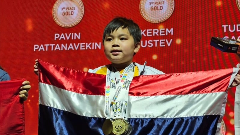 PM hails Phuket boy’s world coding triumph