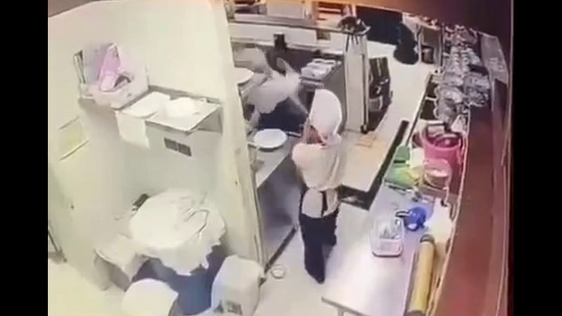 Patong chef in hot water over assaulting intern