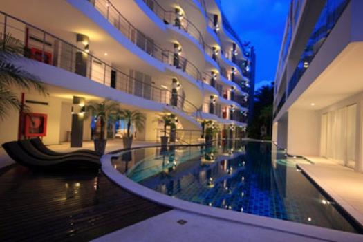 Sunset Plaza in Kata 2 bedroom with Seaview