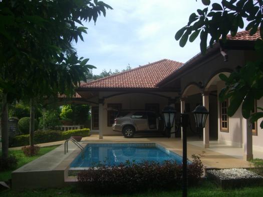 Rawai Pool Villa