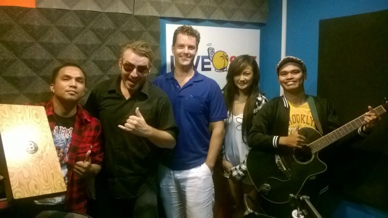 'Live on Live' with the Two Chefs Band and Adam Goodman