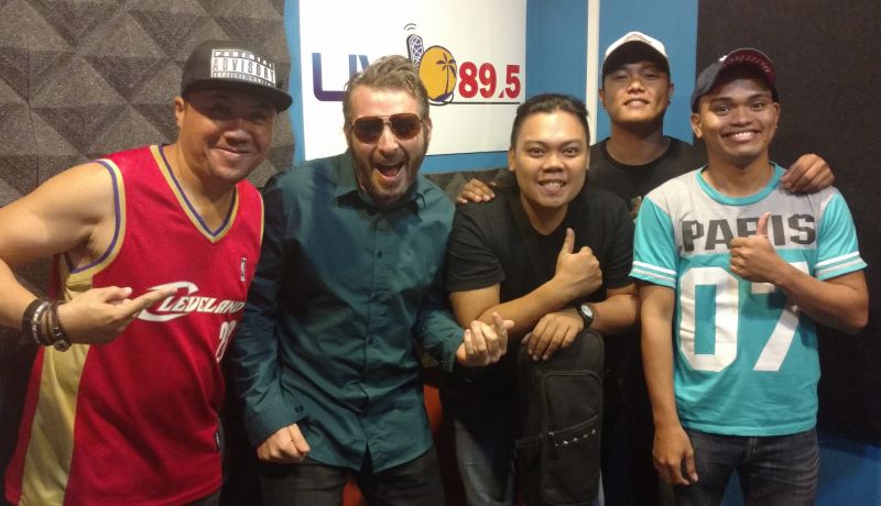 Live On Live with the Two Chef Band