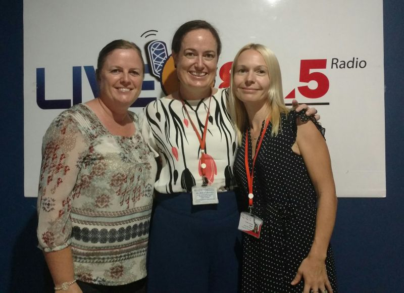 Donna Toon chatting with Libby Daley and Lindsay LaMantia from BIS Phuket