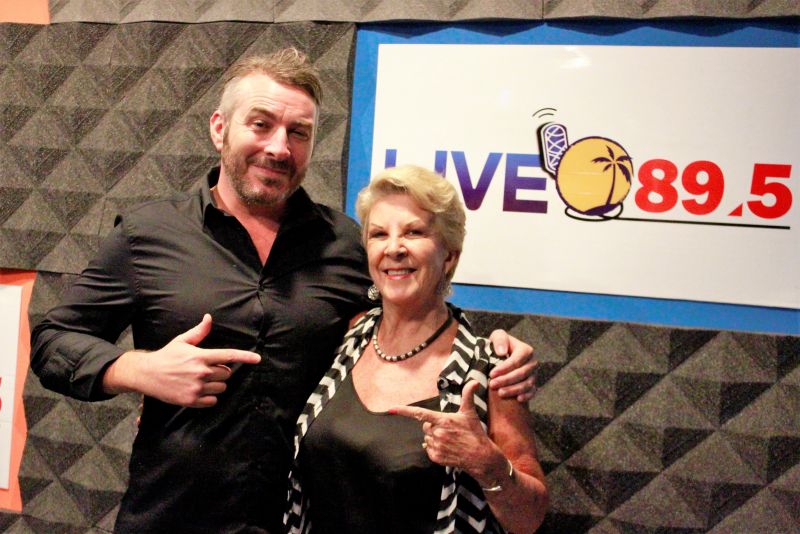 27-3-2017 (LIVE 89.5 FM) 27-03-2017 DRIVE ON LIVE JASON WILDER RADIO INTERVIEW WITH The Fabulous Sue Ultmann Chatting about Pop Up 3