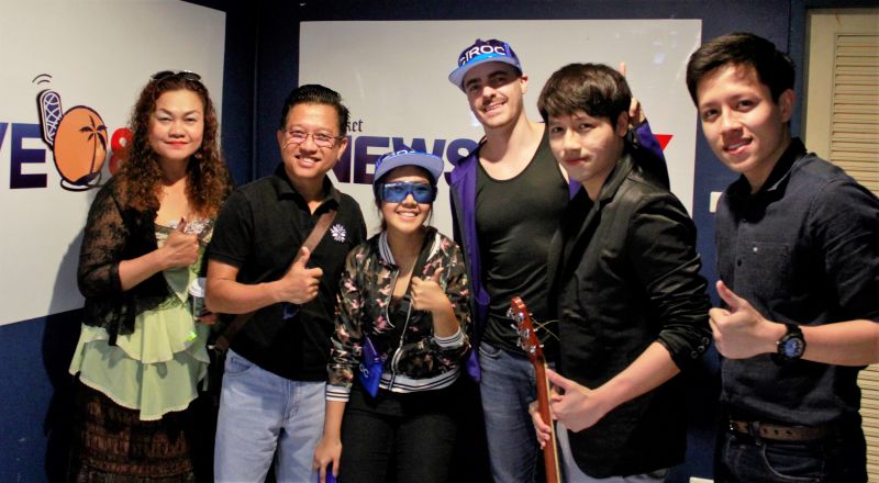12-4-2017 (Live 89.5 FM) Good morning Phuket DJ-Chris live interview with XANA BEACH CLUB 13 ARIL SONGKRAN FESTIVAL ( PART 2 )