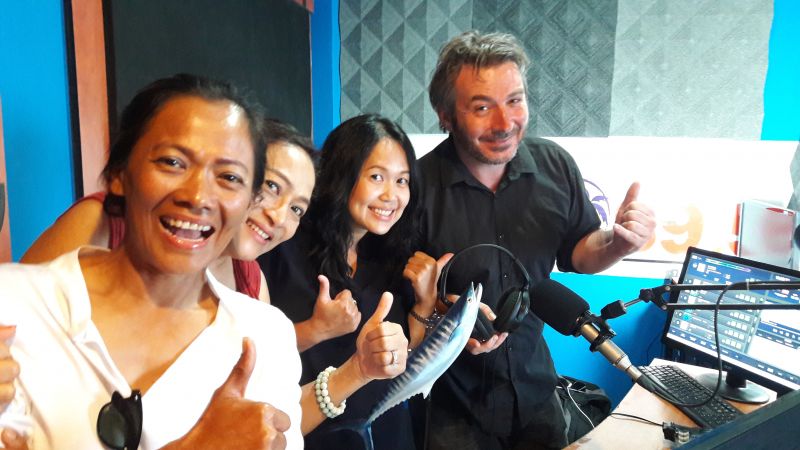 FOREMOST IRONMAN 70.3 THAILAND - K. DITTAYA (SUNRISE) K. JAA & K. PANLA (AVERAGE JO'S) - on 'LIVE 89.5 FM - DRIVE on LIVE' with JASON WILDER - 20-11-2017