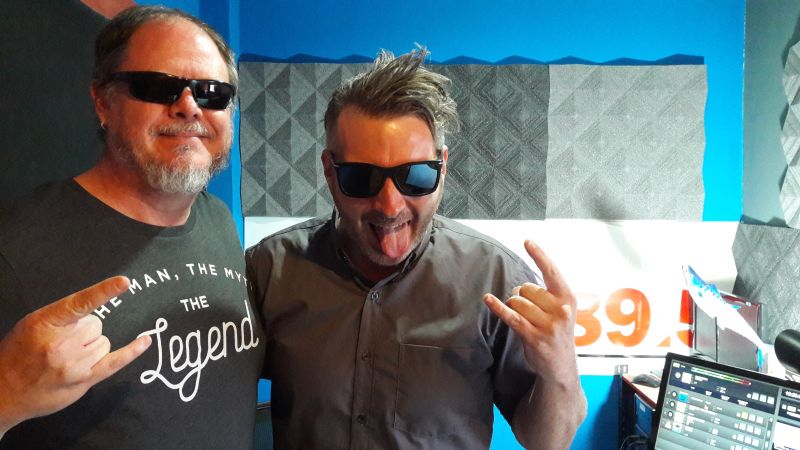 THE BOAT THAT ROCKED SHOW - GARY CRAUSE from LEGEND MUSIC STUDIO and PHUKET ACADEMY OF PERFORMING ARTS on 'LIVE 89.5 FM - DRIVE ON LIVE' with JASON WILDER - 6.12.2017