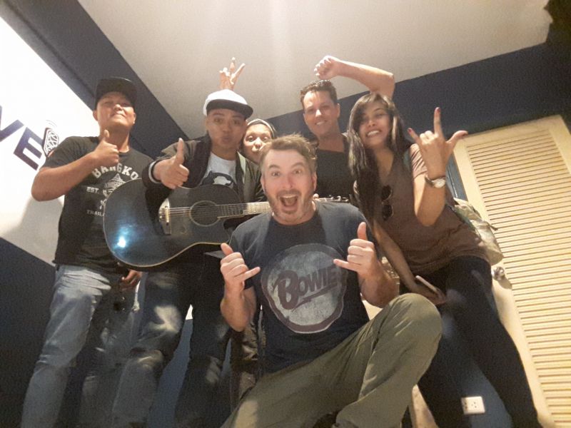 ( PART 2 ) 13-12-2017 FESTIVE CHEER from The 'TWO CHEFS SUPERSTARS BAND' featuring ADAM GOODMAN - on 'LIVE 89.5 FM - DRIVE ON LIVE' with JASON WILDER