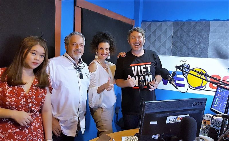 'HYATT REGENCY PHUKET' - 'THE POOL LINNER' - CHEF MARIO, ANGELICA & SNOW - on 'DRIVE ON LIVE 89.5 FM' - with JASON WILDER - 16.02.2018