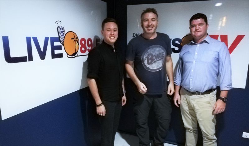 St. PATRICKS DAY / OPEN MIC PHUKET /SIX NATIONS RUGBY (IRLAND VS WALES) @ FIREFLY @ PAVILIONS PHUKET - CONOR & TIM - on ’DRIVE ON LIVE 89.5FM - with ’JASON WILDER’ - 12.03.2019